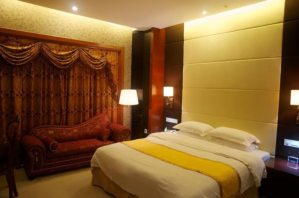 Habour Plaza Hotel เฉาโจว ภายนอก รูปภาพ